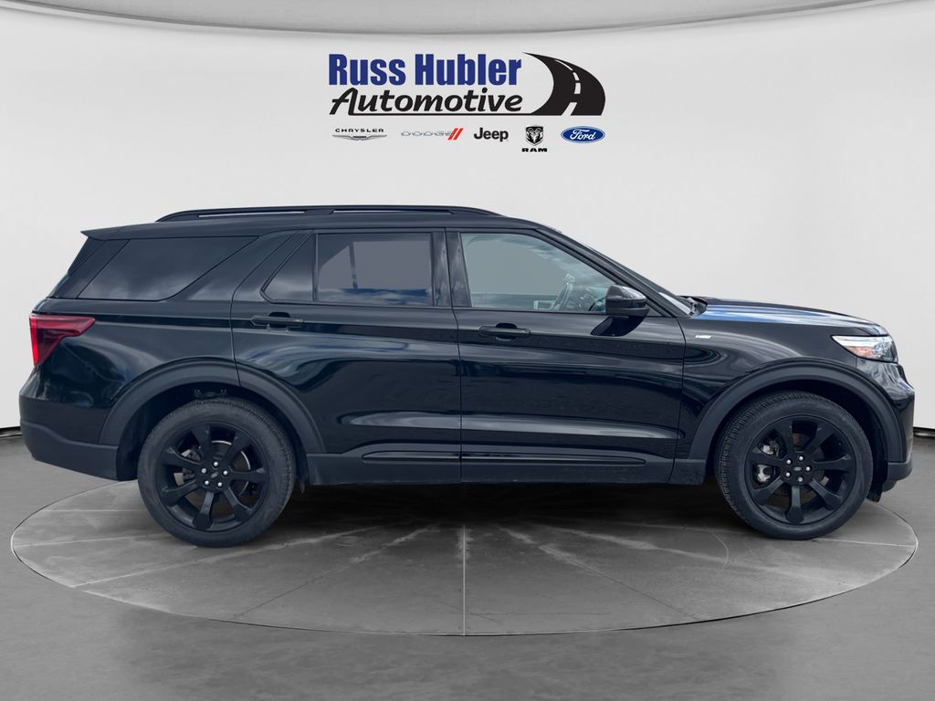 2023 Ford Explorer ST-LINE - Photo 8