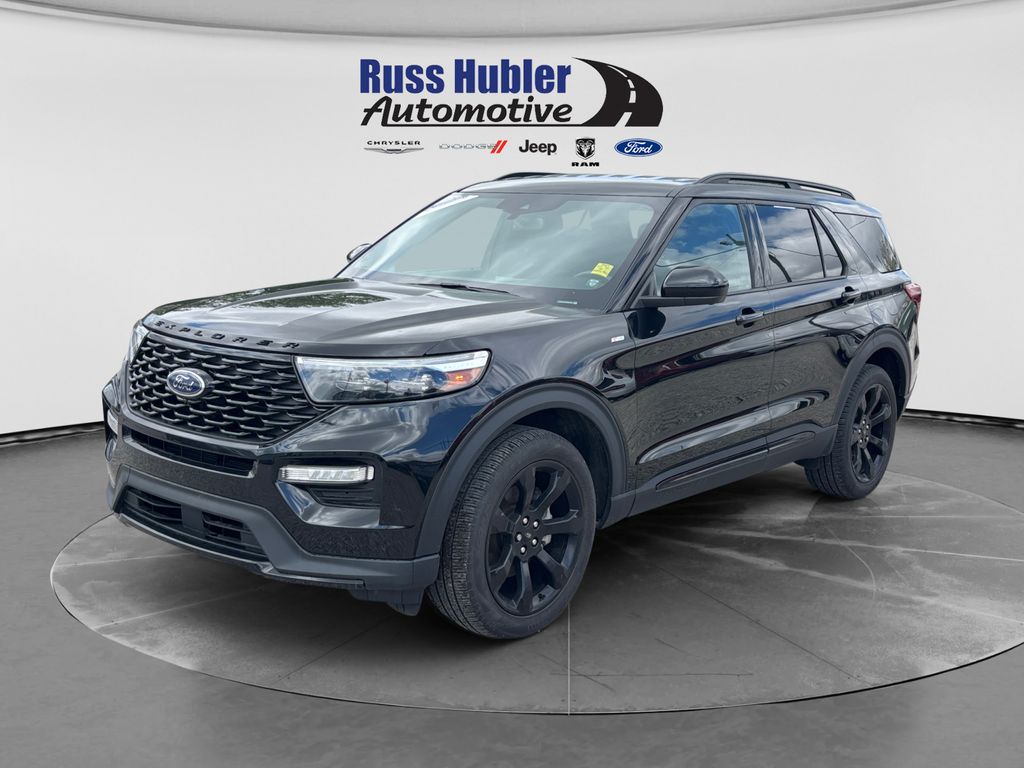 2023 Ford Explorer ST-LINE 4WD's photo