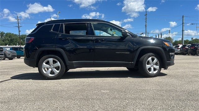 Used 2021 Jeep Compass Latitude with VIN 3C4NJDBB7MT578646 for sale in New Castle, IN