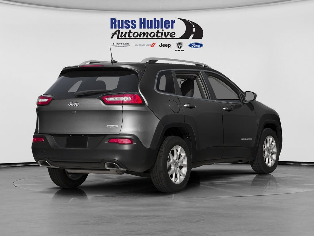 Used 2016 Jeep Cherokee Latitude with VIN 1C4PJMCB0GW255478 for sale in North Vernon, IN