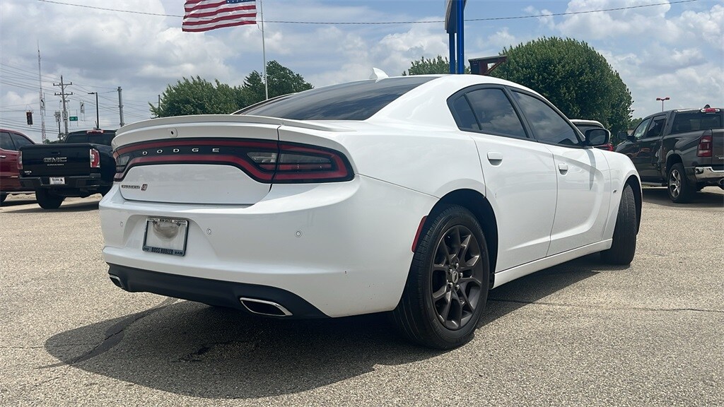 2018 Dodge Charger GT photo 3