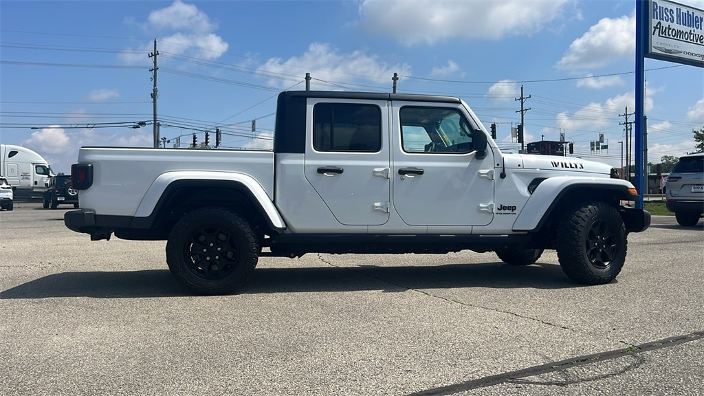 Used 2023 Jeep Gladiator WILLYS with VIN 1C6HJTAG9PL536555 for sale in New Castle, IN