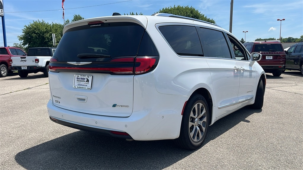 Used 2024 Chrysler Pacifica Plug-In Hybrid Pinnacle Van Passenger Van
