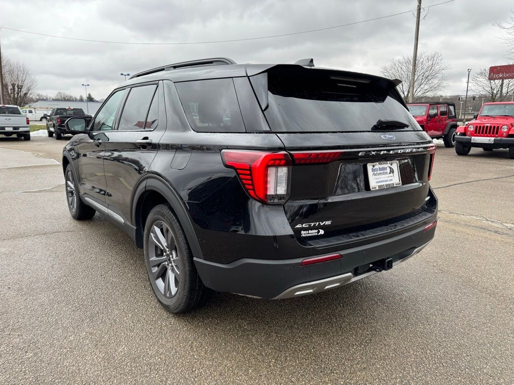 Used 2025 Ford Explorer Active SUV