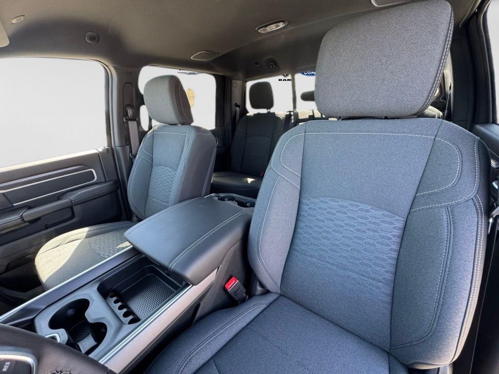 2025 RAM 2500 Big Horn - Photo 15