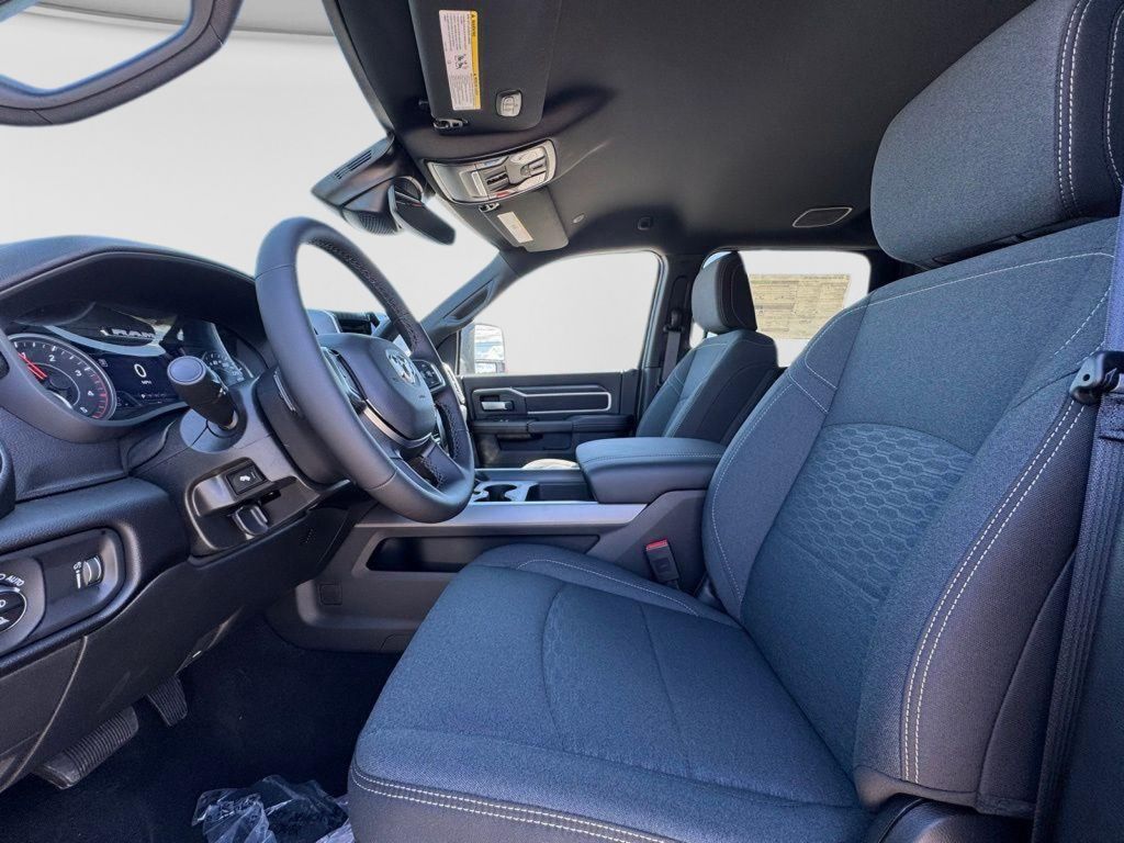2025 RAM 2500 Big Horn - Photo 14