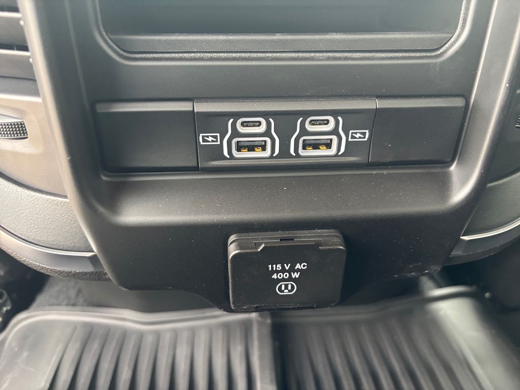 2025 RAM 2500 Big Horn - Photo 25