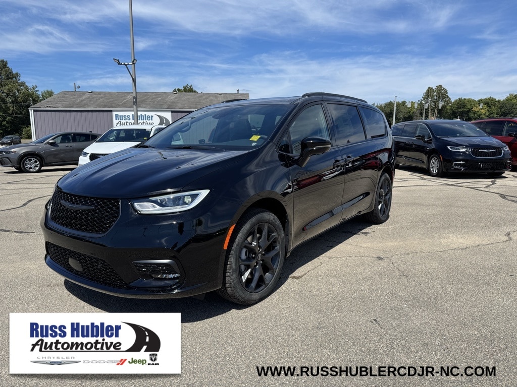 2026 Chrysler Pacifica LIMITED AWD