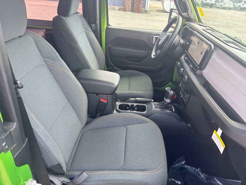 2025 Jeep Wrangler 2-Door Sport - Photo 30