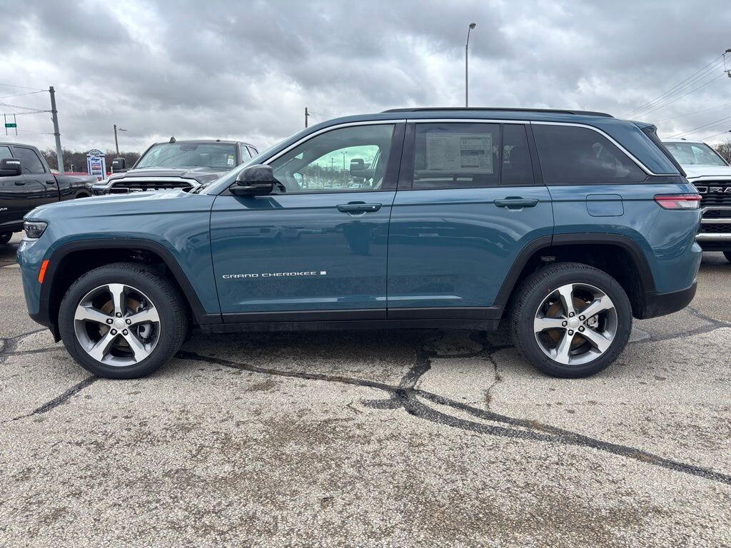 New 2026 Jeep Grand Cherokee LIMITED 4X4 Sport Utility