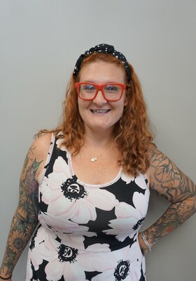 Staff member Nicole Weldon from ID_14c5d860e24d
