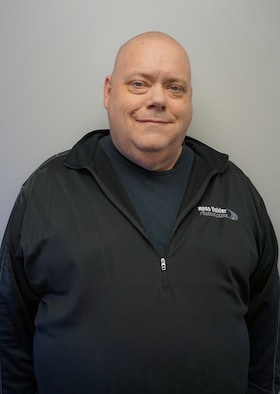 Staff member Jonathan Davis from ID_389199