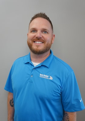 Staff member Robert Spencer from ID_31e70be1e45a