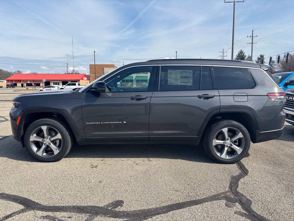 New 2026 Jeep Grand Cherokee L LIMITED 4X4 Sport Utility