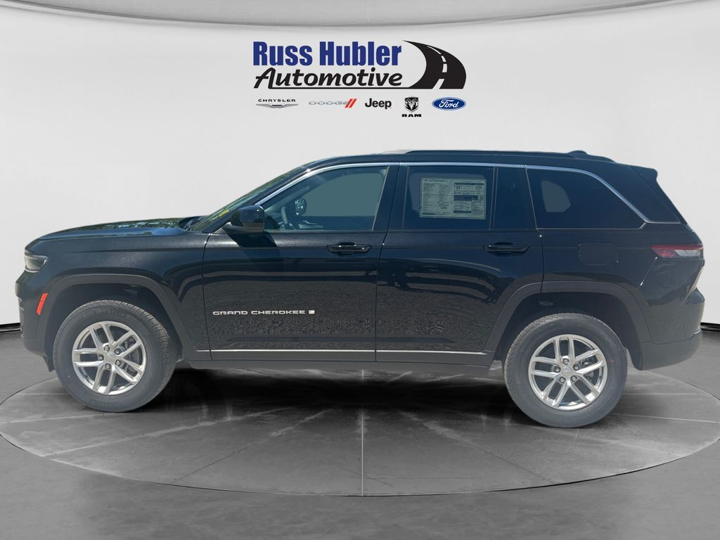 2025 Jeep Grand Cherokee Laredo - Photo 2
