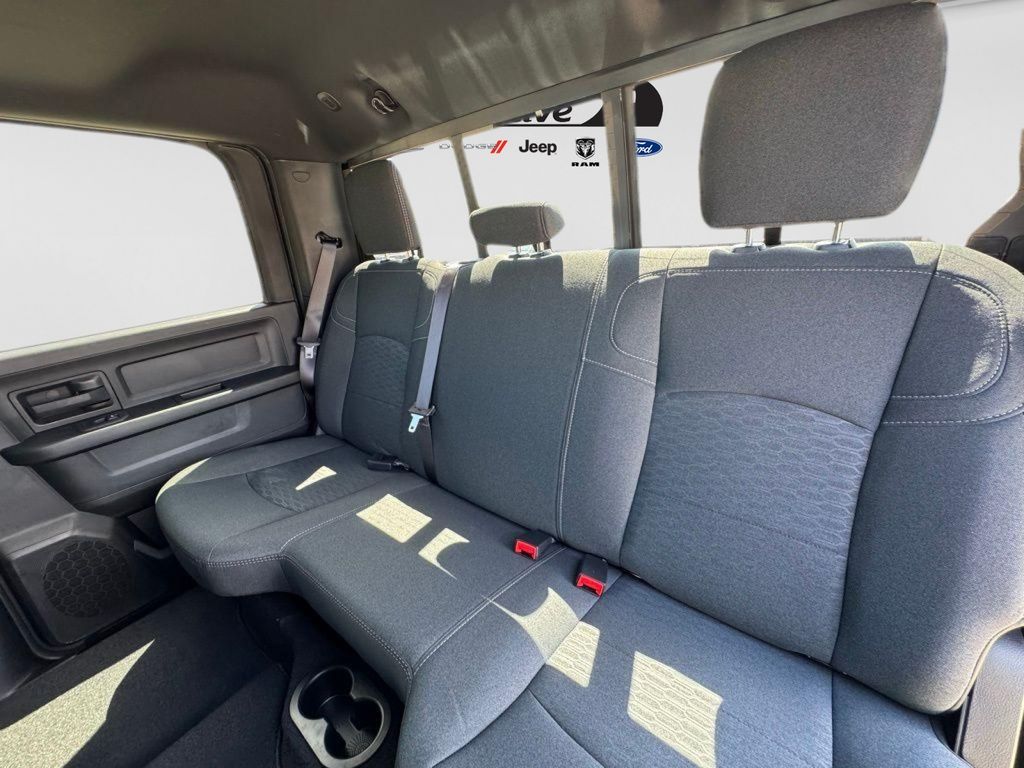 2025 RAM 2500 Tradesman - Photo 11