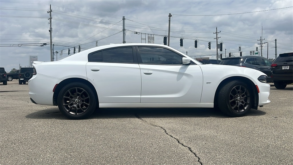 Used 2018 Dodge Charger GT with VIN 2C3CDXJG7JH231078 for sale in New Castle, IN