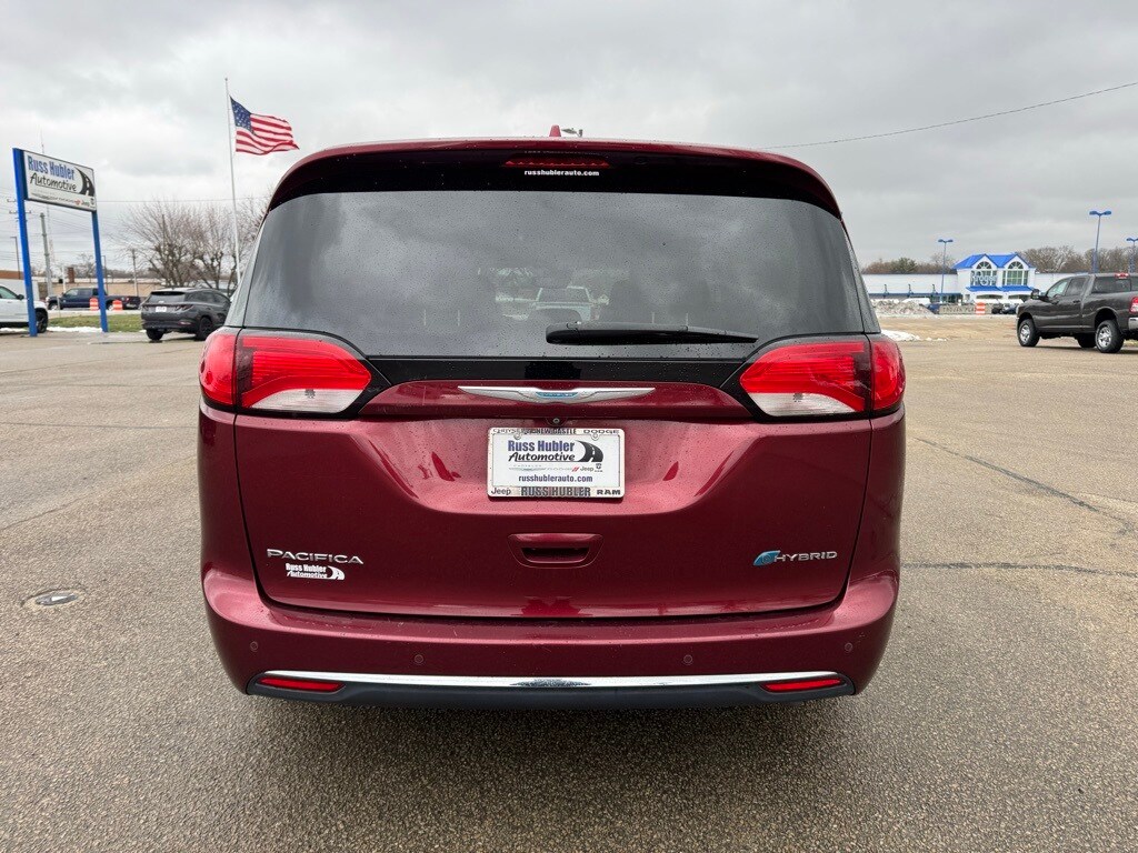 Used 2017 Chrysler Pacifica Hybrid Platinum Van Passenger Van