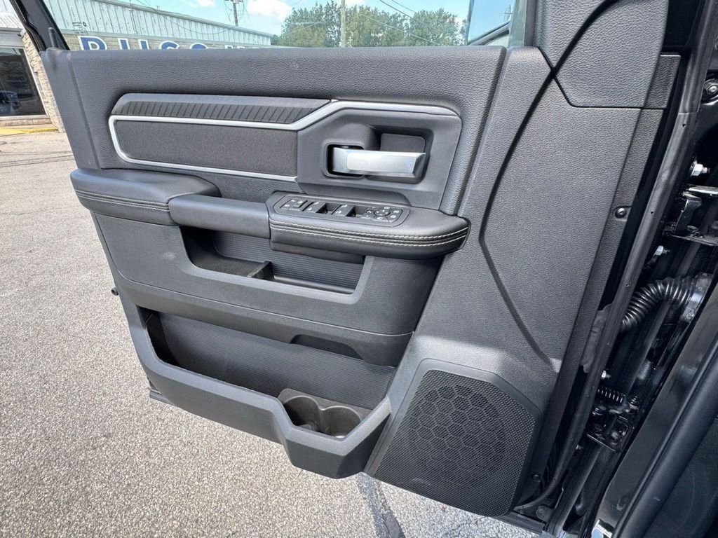 2025 RAM 2500 Big Horn - Photo 23
