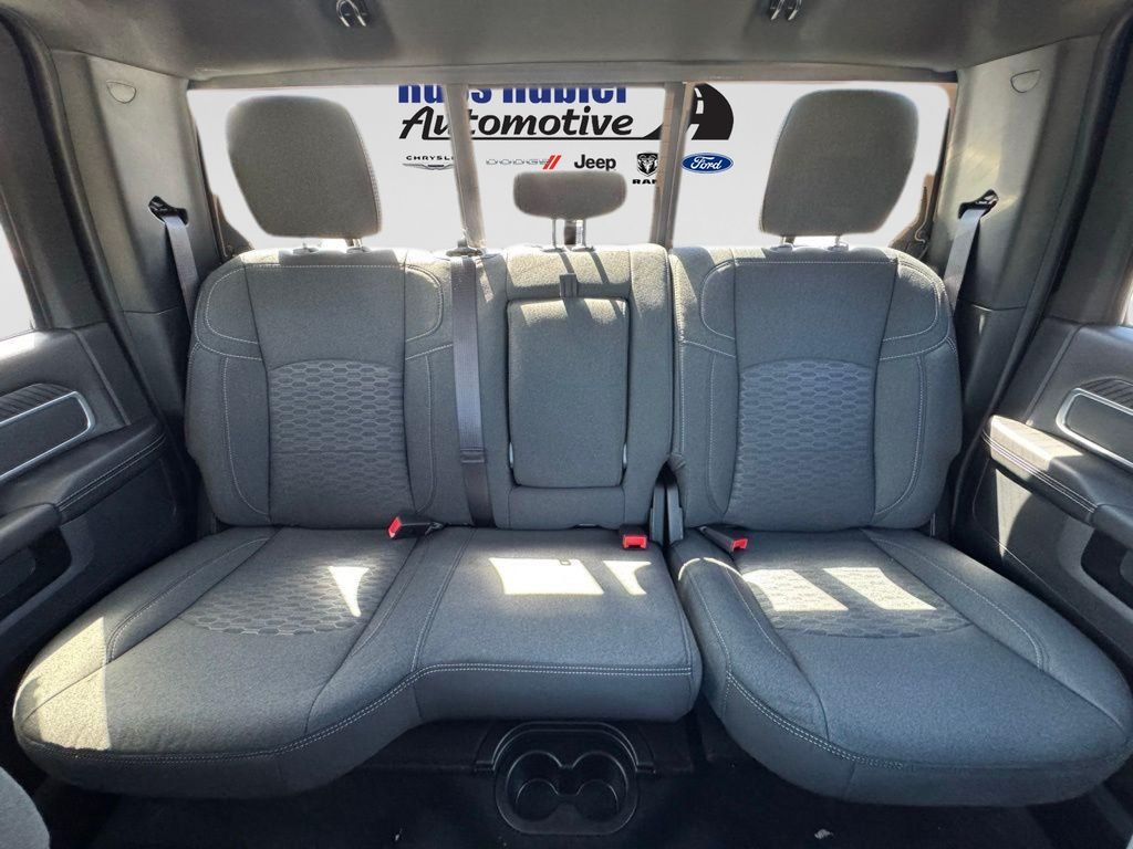2025 RAM 2500 Big Horn - Photo 12