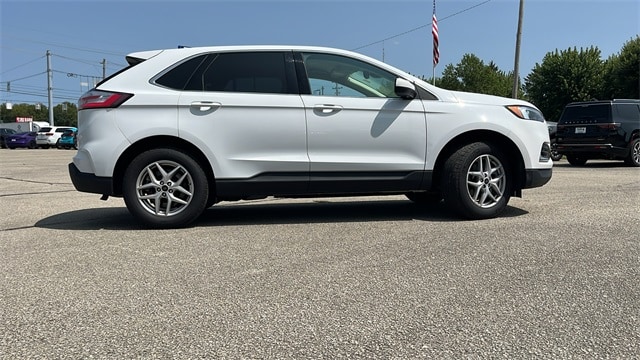 Used 2023 Ford Edge SEL with VIN 2FMPK4J91PBA01501 for sale in New Castle, IN