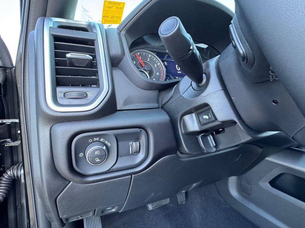 2025 RAM 2500 Big Horn - Photo 22