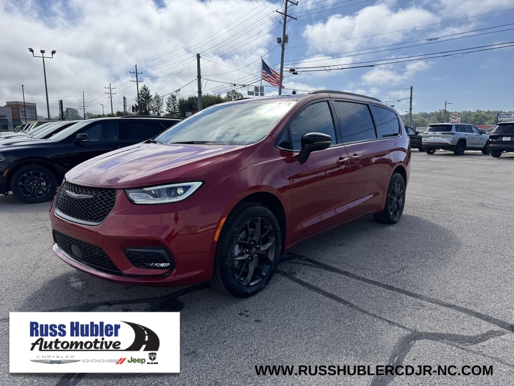 2026 Chrysler Pacifica LIMITED AWD