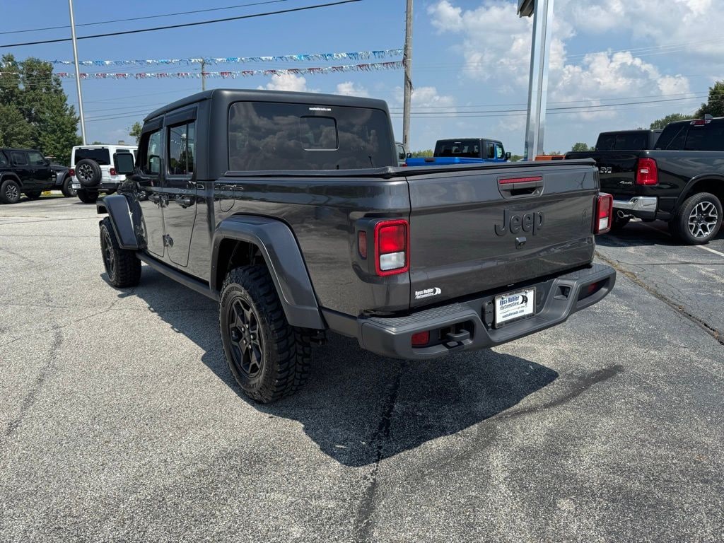Used 2021 Jeep Gladiator Sport Truck Crew Cab