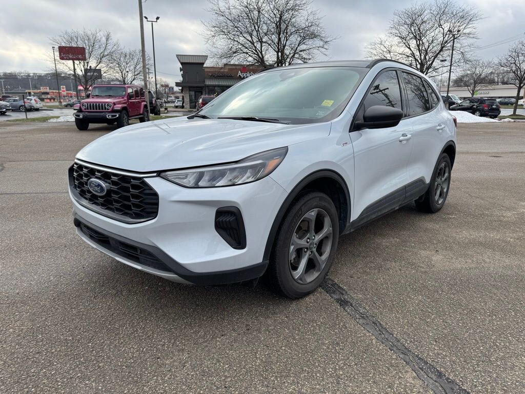 Used 2025 Ford Escape ST-Line SUV