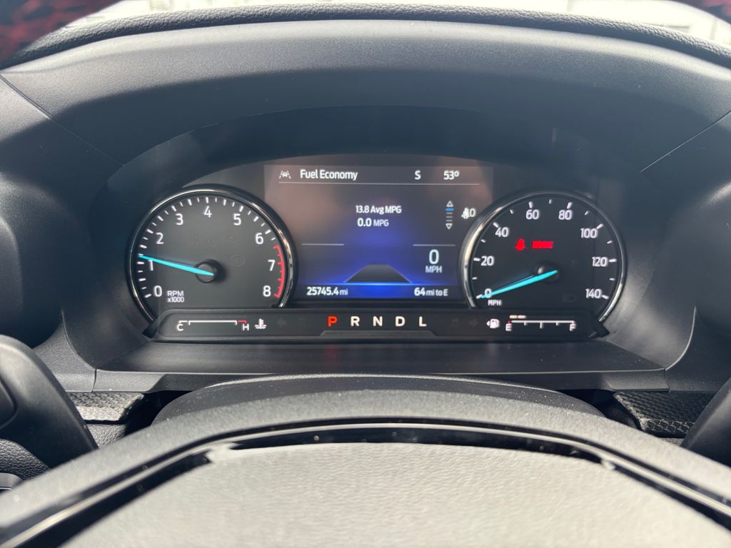 2023 Ford Explorer ST-LINE - Photo 18