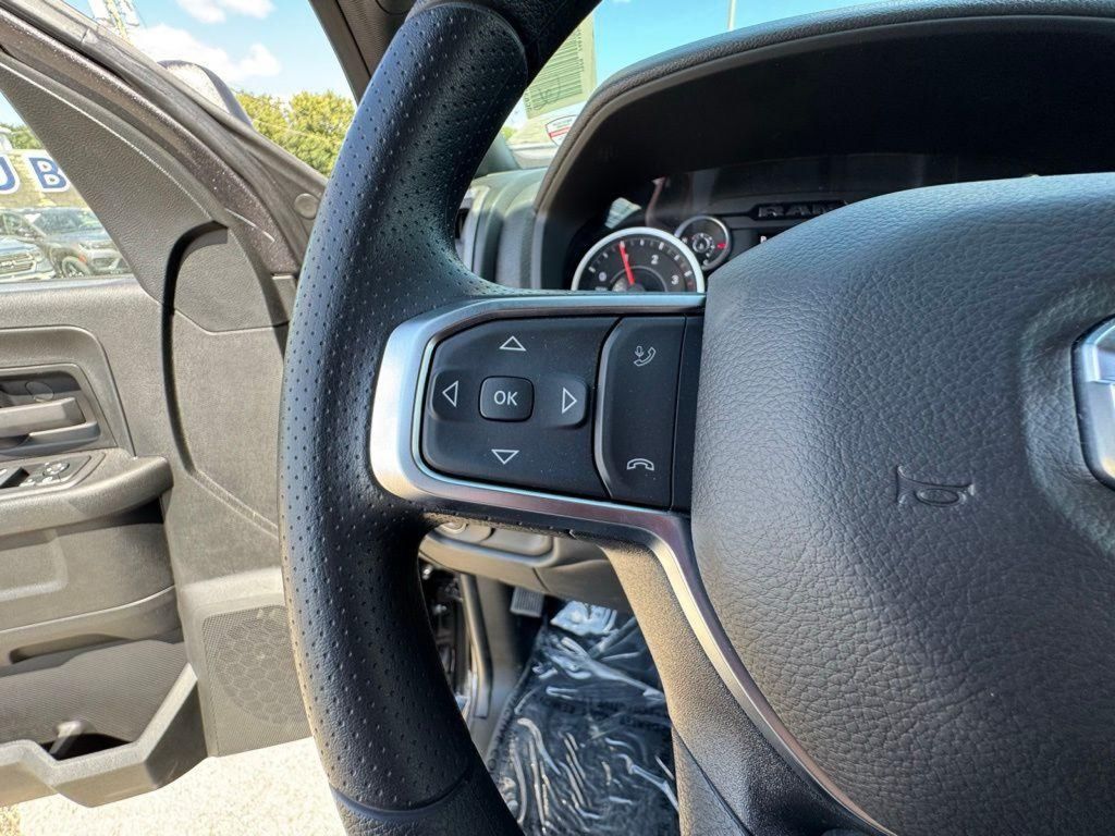 2025 RAM 2500 Tradesman - Photo 20