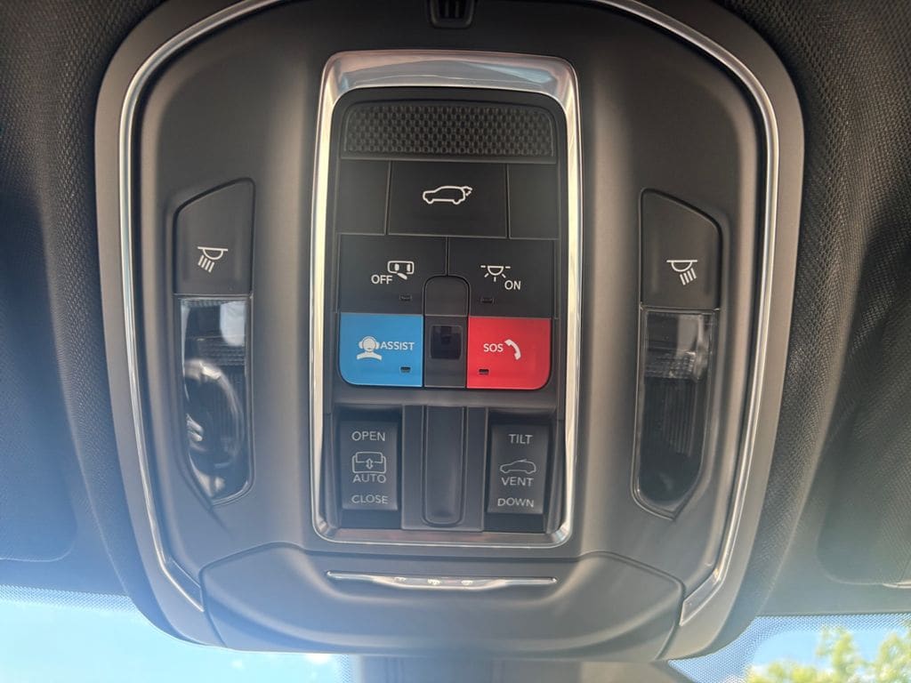 2025 Jeep Grand Cherokee Laredo - Photo 23