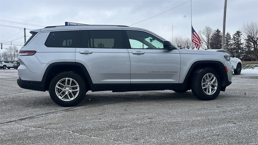 Used 2021 Jeep Grand Cherokee L Laredo with VIN 1C4RJKAG6M8171676 for sale in New Castle, IN