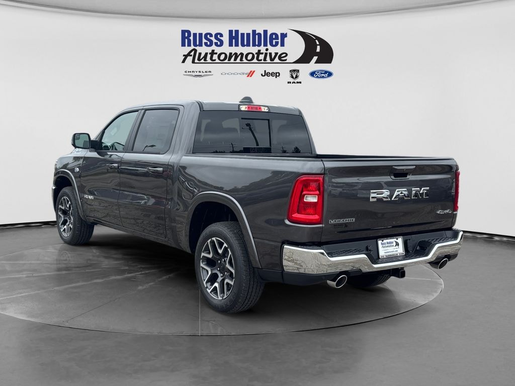New 2027 Ram 1500 LARAMIE CREW CAB 4X4 Pickup
