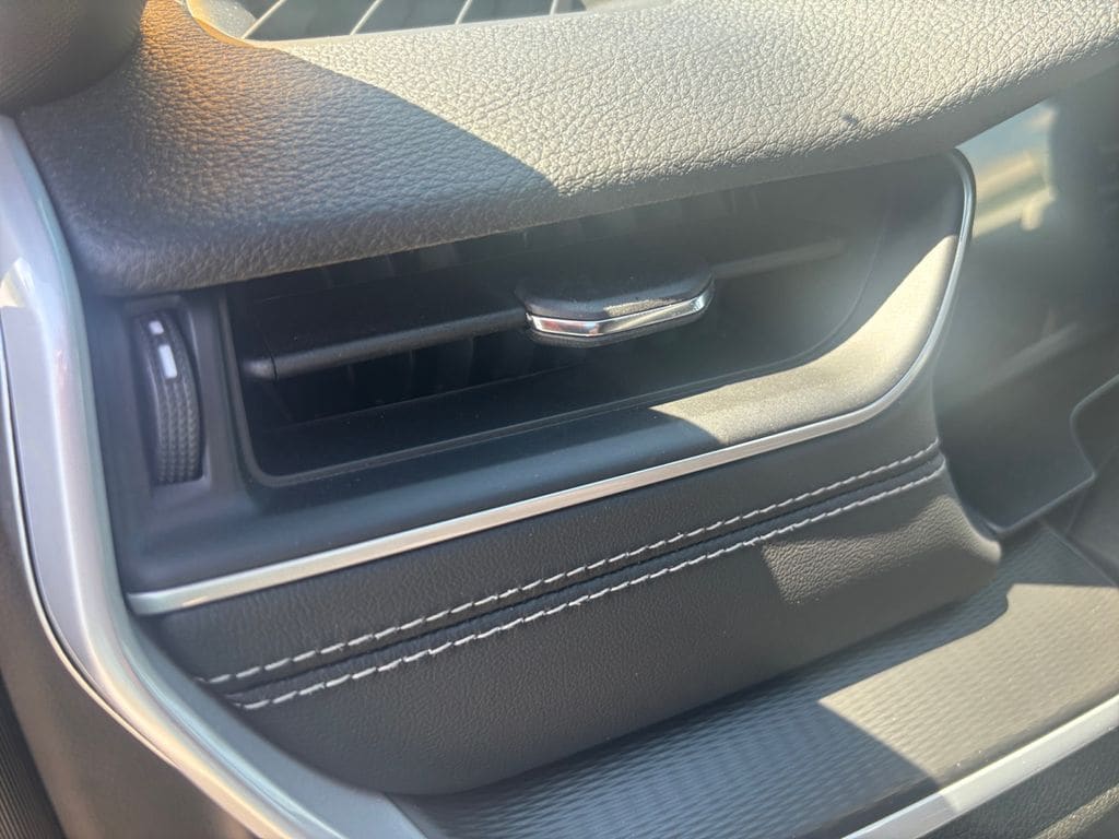 2025 Jeep Grand Cherokee Laredo - Photo 15