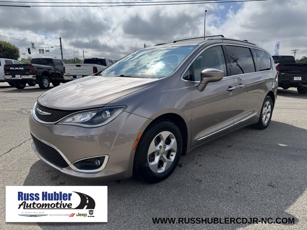 2017 Chrysler Pacifica
