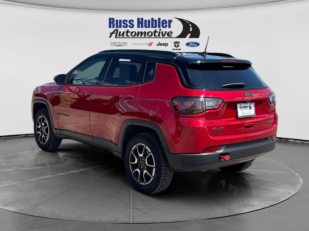 Used 2025 Jeep Compass Trailhawk SUV