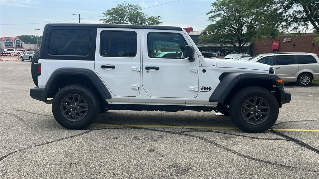 Used 2024 Jeep Wrangler 4-Door Sport S with VIN 1C4PJXDG7RW333642 for sale in New Castle, IN