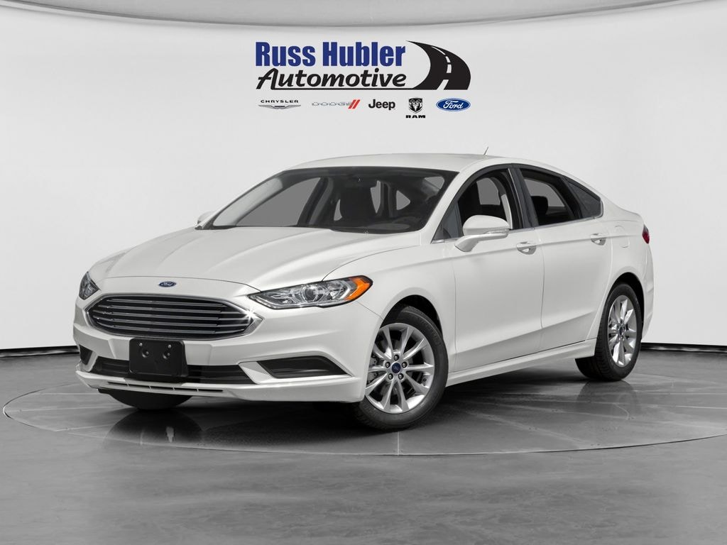 Used 2017 Ford Fusion SE Sedan
