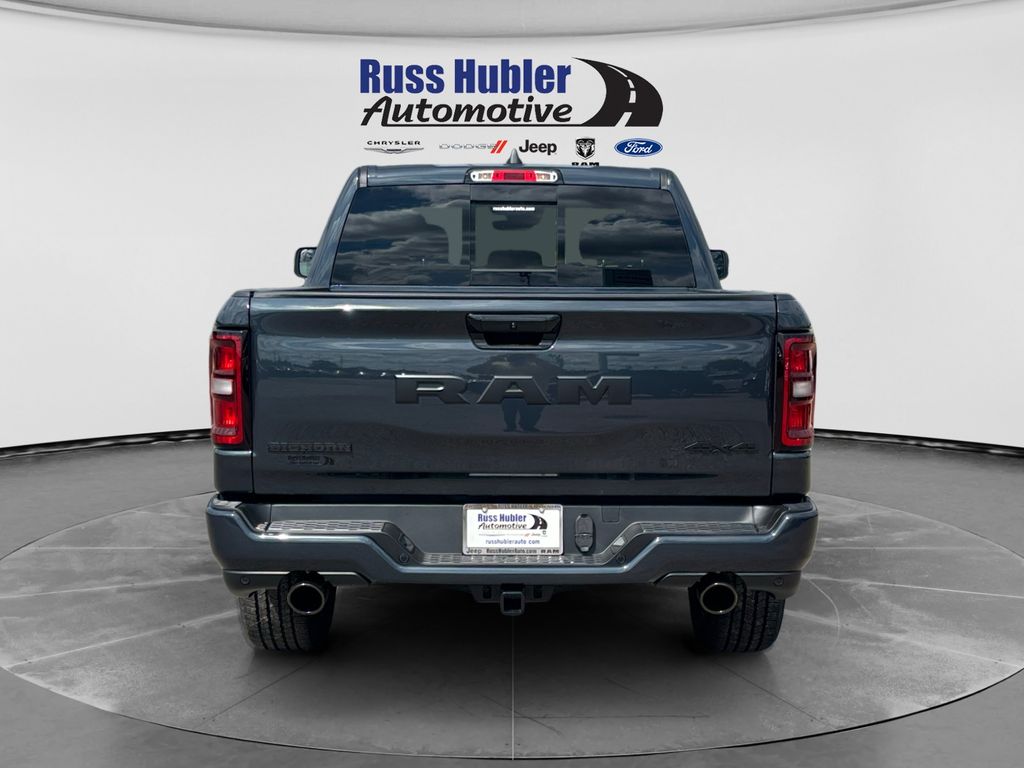 New 2027 Ram 1500 BIG HORN CREW CAB 4X4 5'7 BOX Pickup