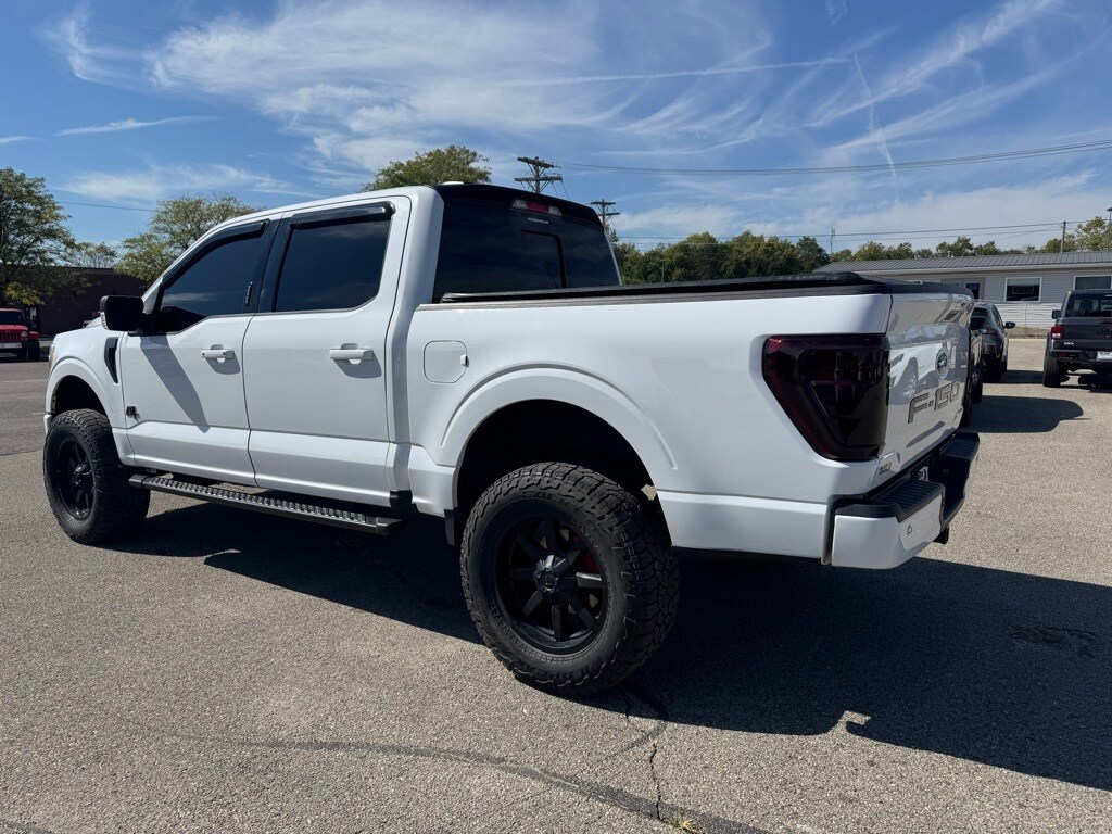 2022 Ford F-150 XLT photo 3