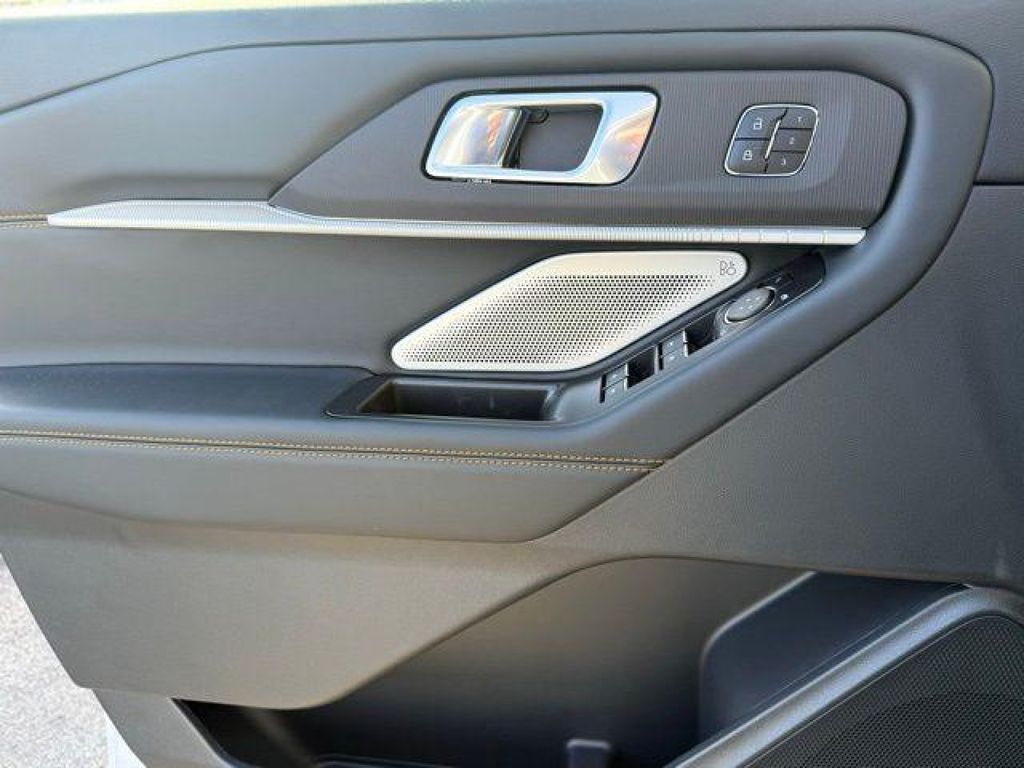 2026 Ford Explorer Tremor - Photo 22