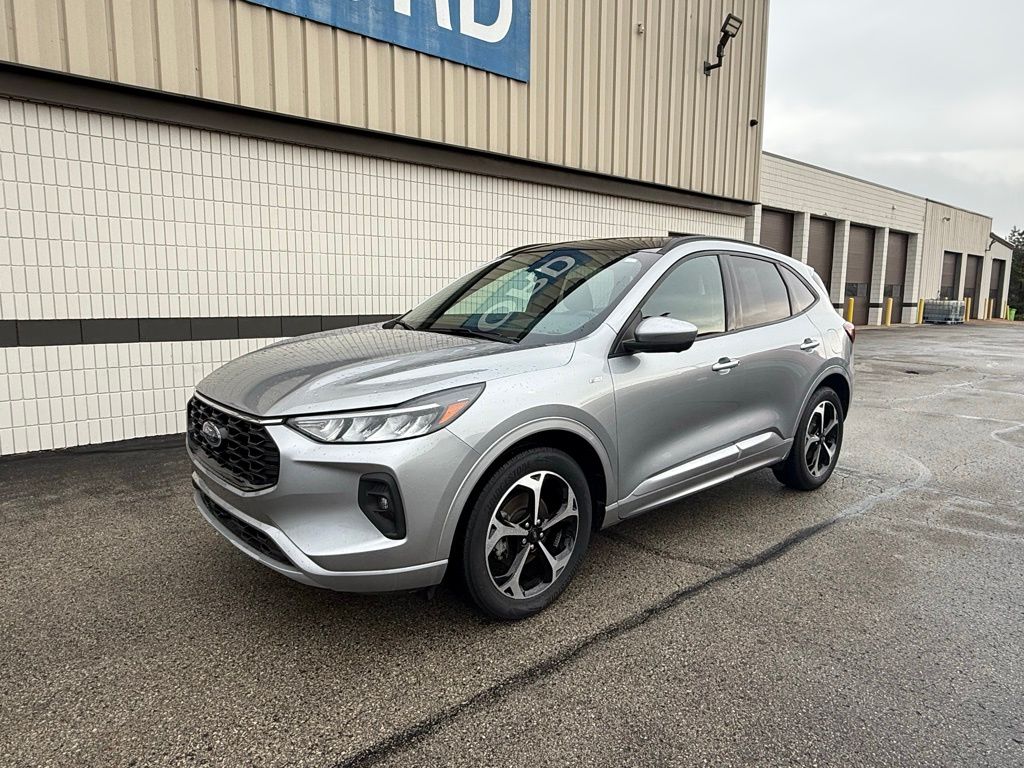 2023 Ford Escape ST-Line Select