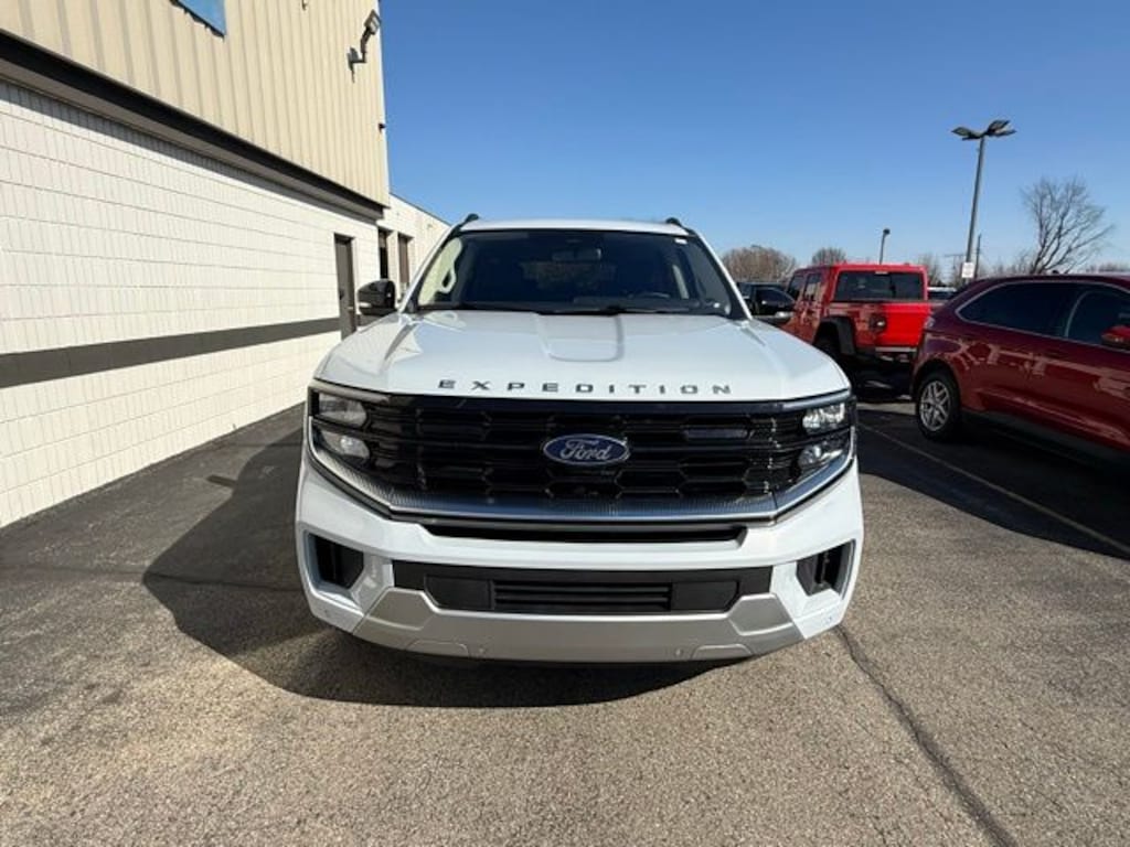 Used 2025 Ford Expedition Max Platinum SUV