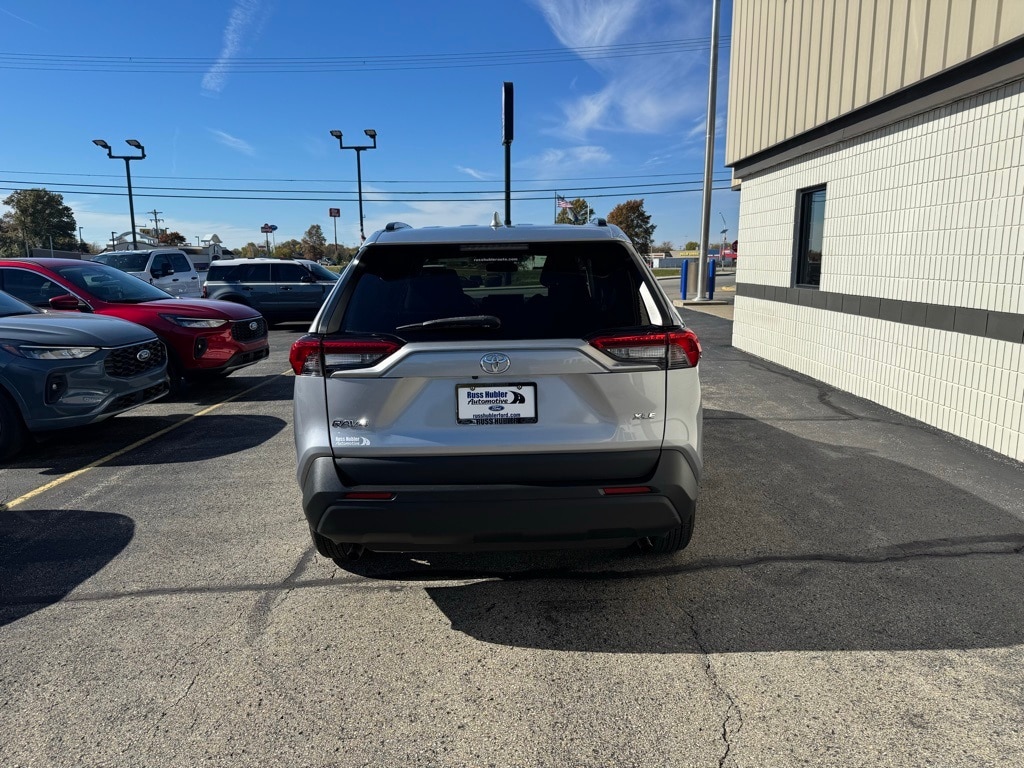Used 2020 Toyota RAV4 XLE SUV