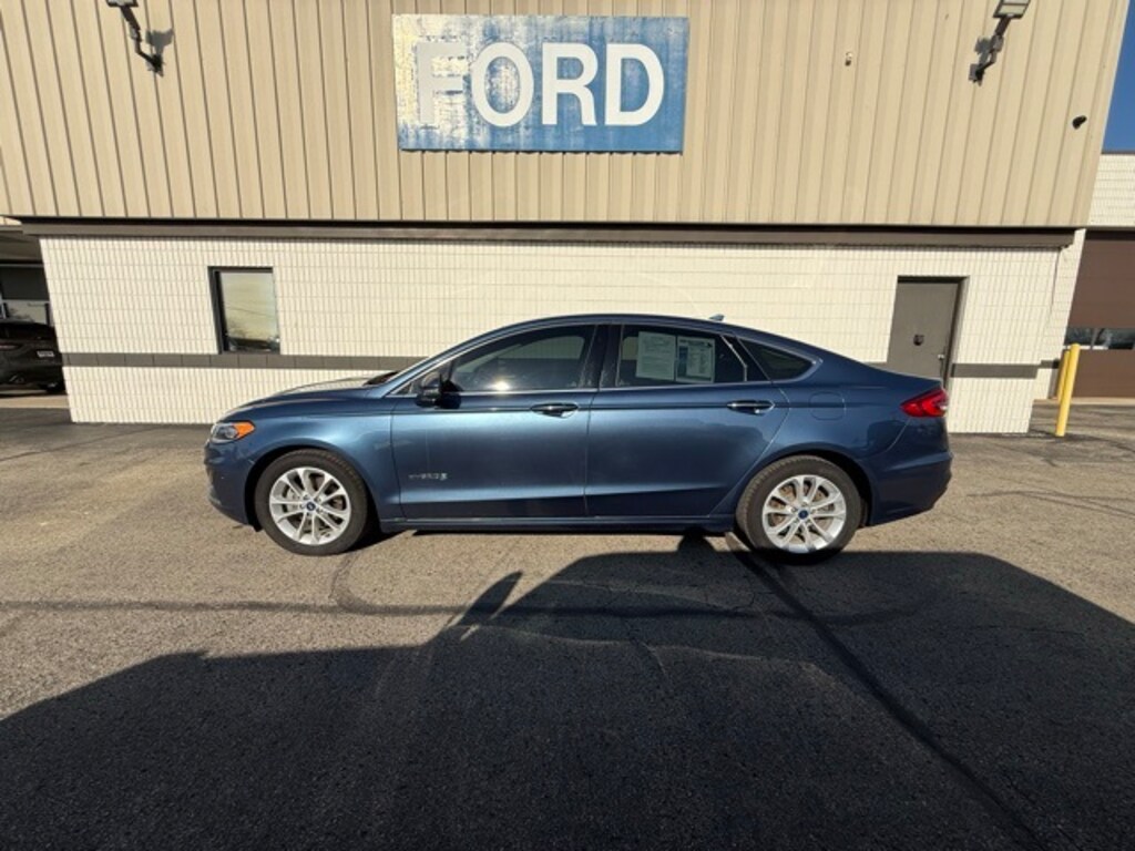 Used 2019 Ford Fusion Hybrid SEL Sedan