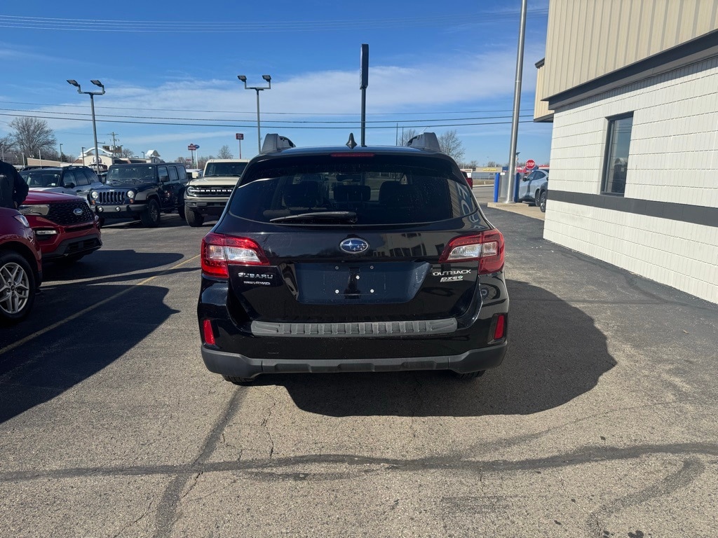 Used 2017 Subaru Outback 2.5i Premium SUV