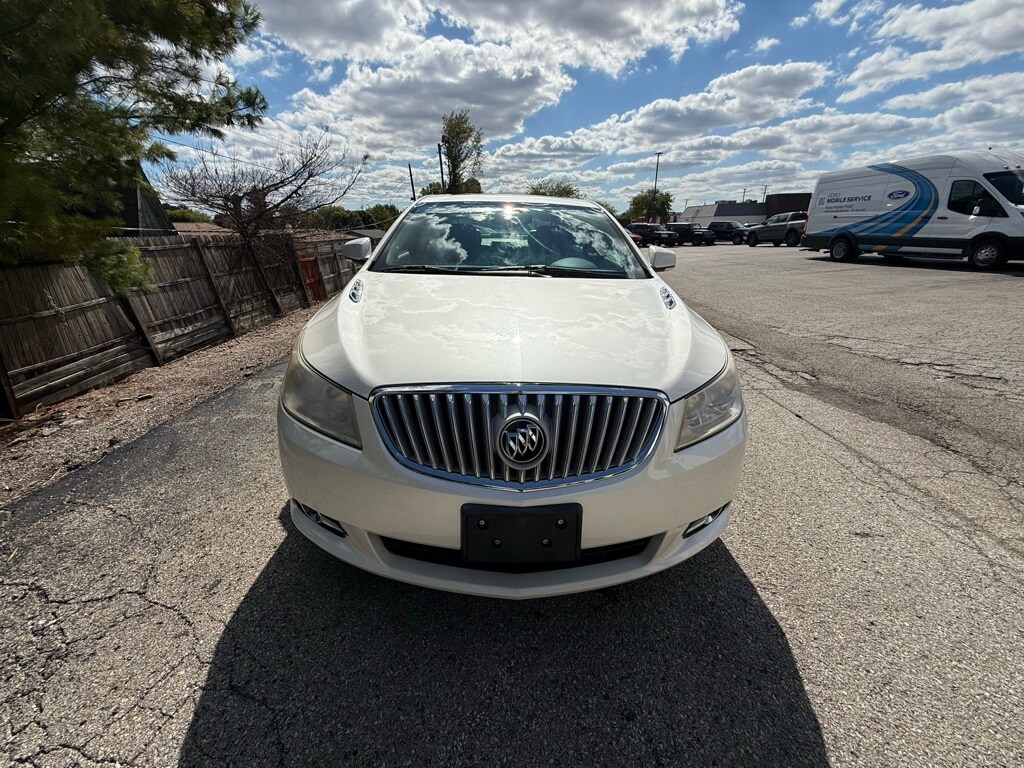 2011 Buick LaCrosse CXL photo 2