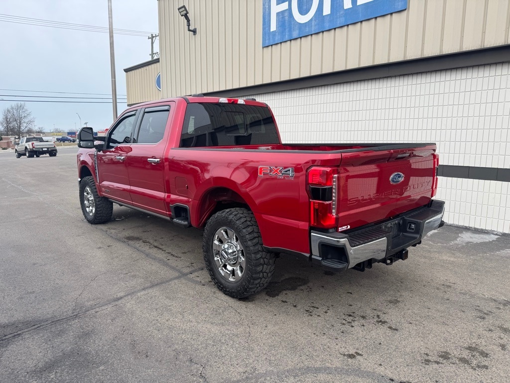 Used 2023 Ford F-350 Lariat Truck