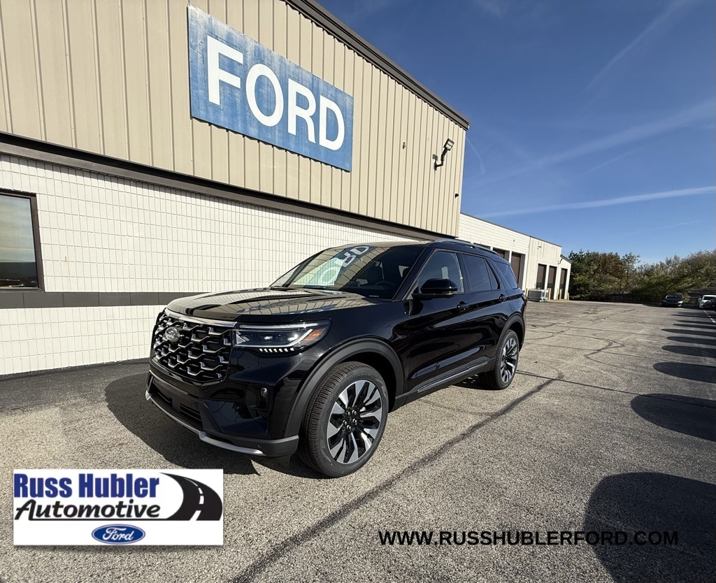 2026 Ford Explorer Platinum's photo